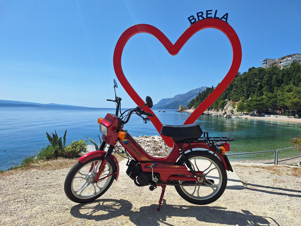 Tomos moped in Brela